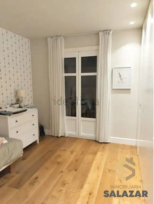 Habitación de Piso de alquiler en Bilbao  con Calefacción
