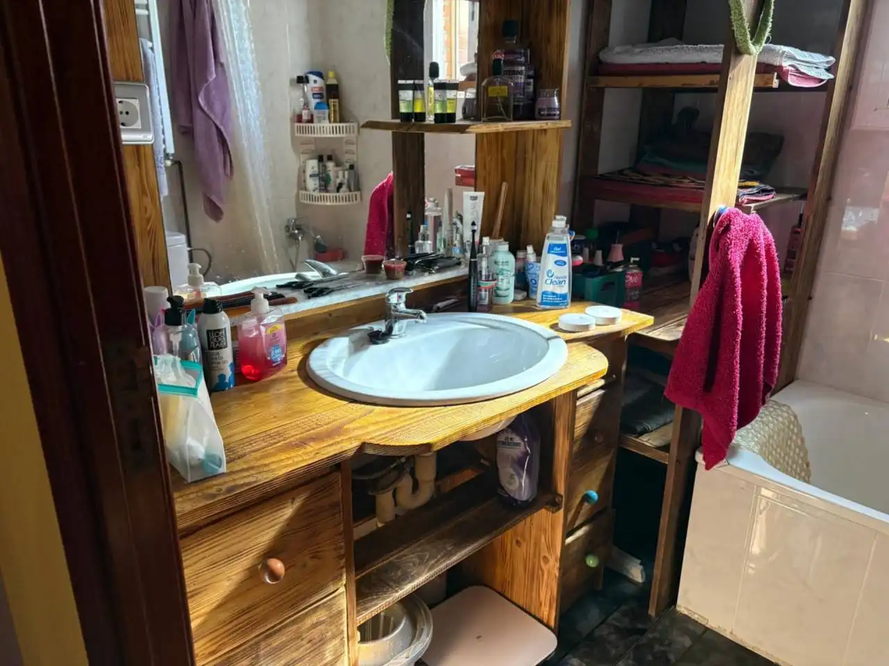 Bany de Casa o xalet en venda en Castellbisbal amb Aire condicionat, Calefacció i Jardí privat