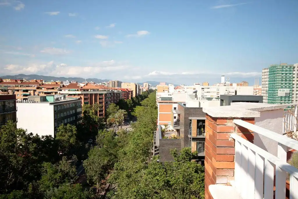 Vista exterior de Ático en venta en Barcelona con Aire acondicionado, Calefacción y Parquet