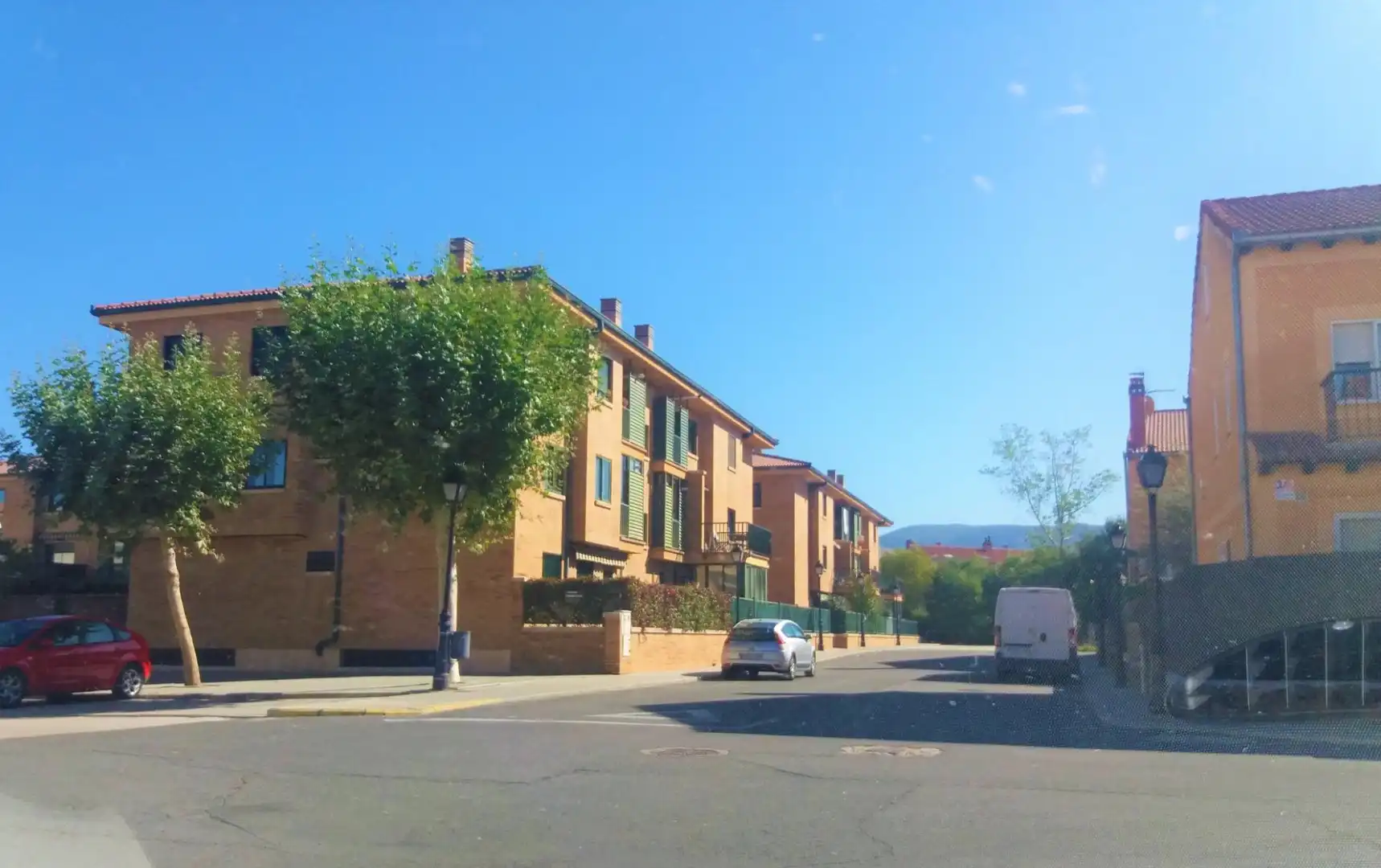 Vista exterior de Residencial en venda en Palazuelos de Eresma