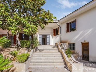 Maison avec piscine à vendre à U12