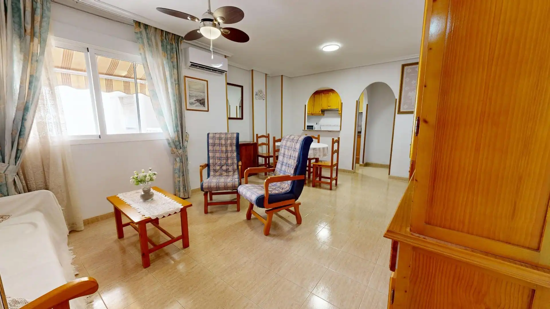 Living room of Apartments for rent in Torrevieja  with Air Conditioner and Furnished
