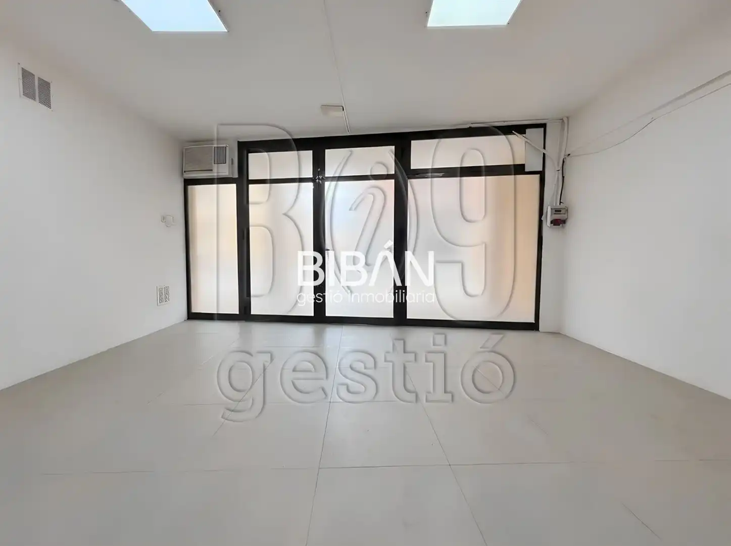 Local en venta en Tarragona con Aire acondicionado