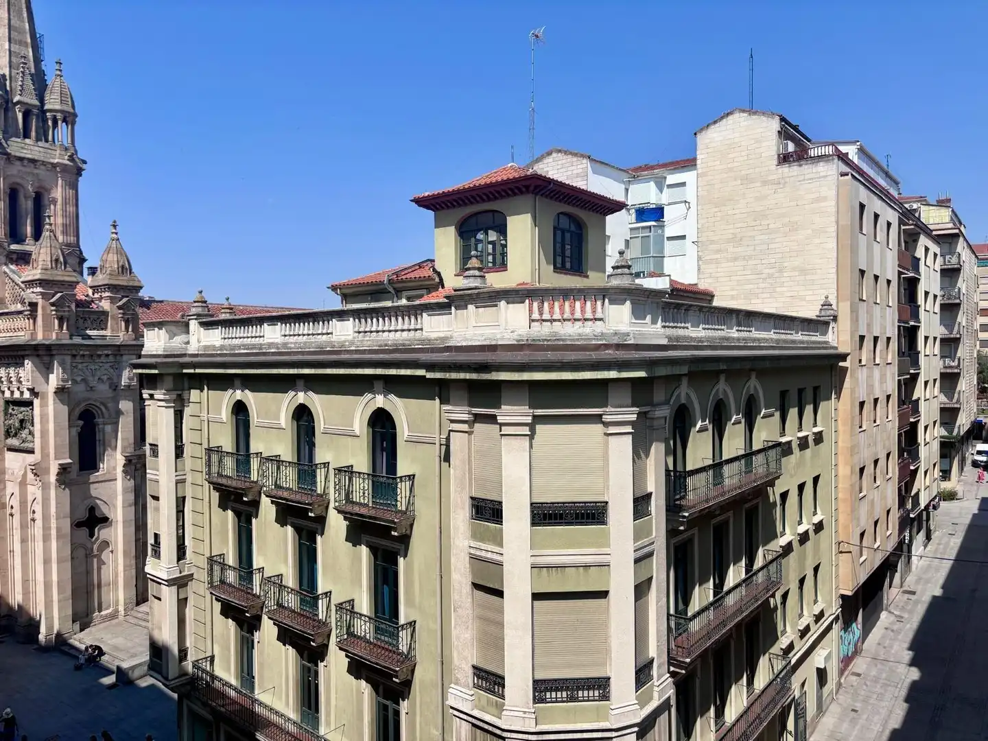 Außenansicht von Wohnung zum Verkauf in Salamanca mit Heizung, Parkett und Möbliert