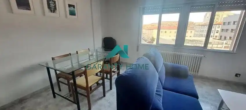 Flat with balcony to rent in San Bernardo - Carmelitas - Campus, imagen 4