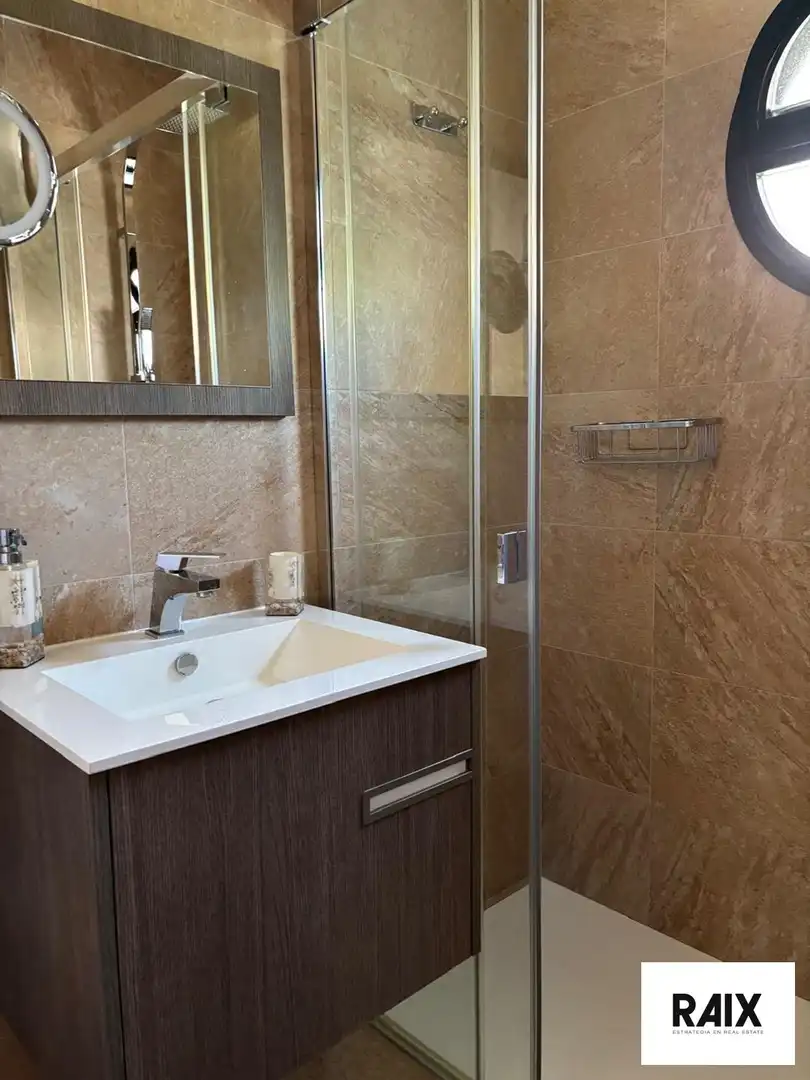Baño de Casa o chalet en venta en Algeciras con Calefacción, Terraza y Trastero