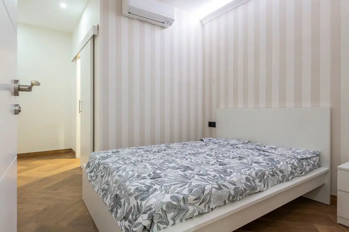 Schlafzimmer von Loft zum Verkauf in Madrid mit Klimaanlage, Heizung und Möbliert