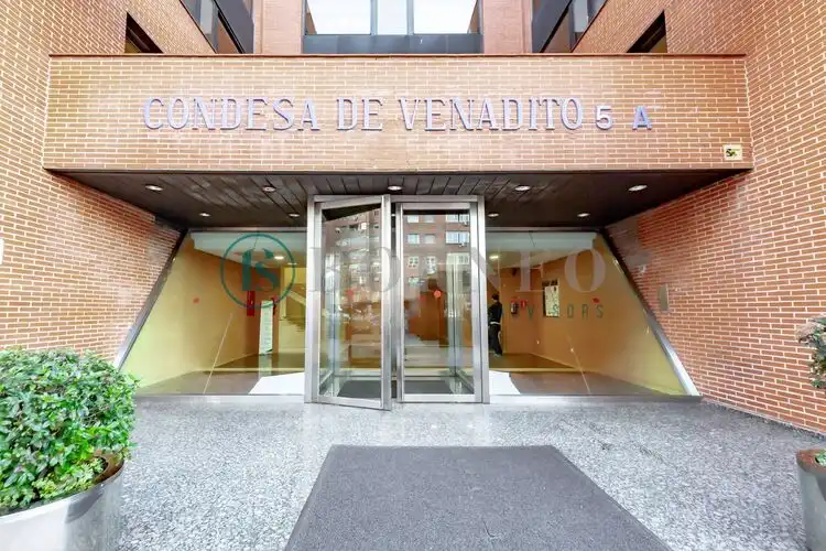 Exterior view of Office for rent in Madrid