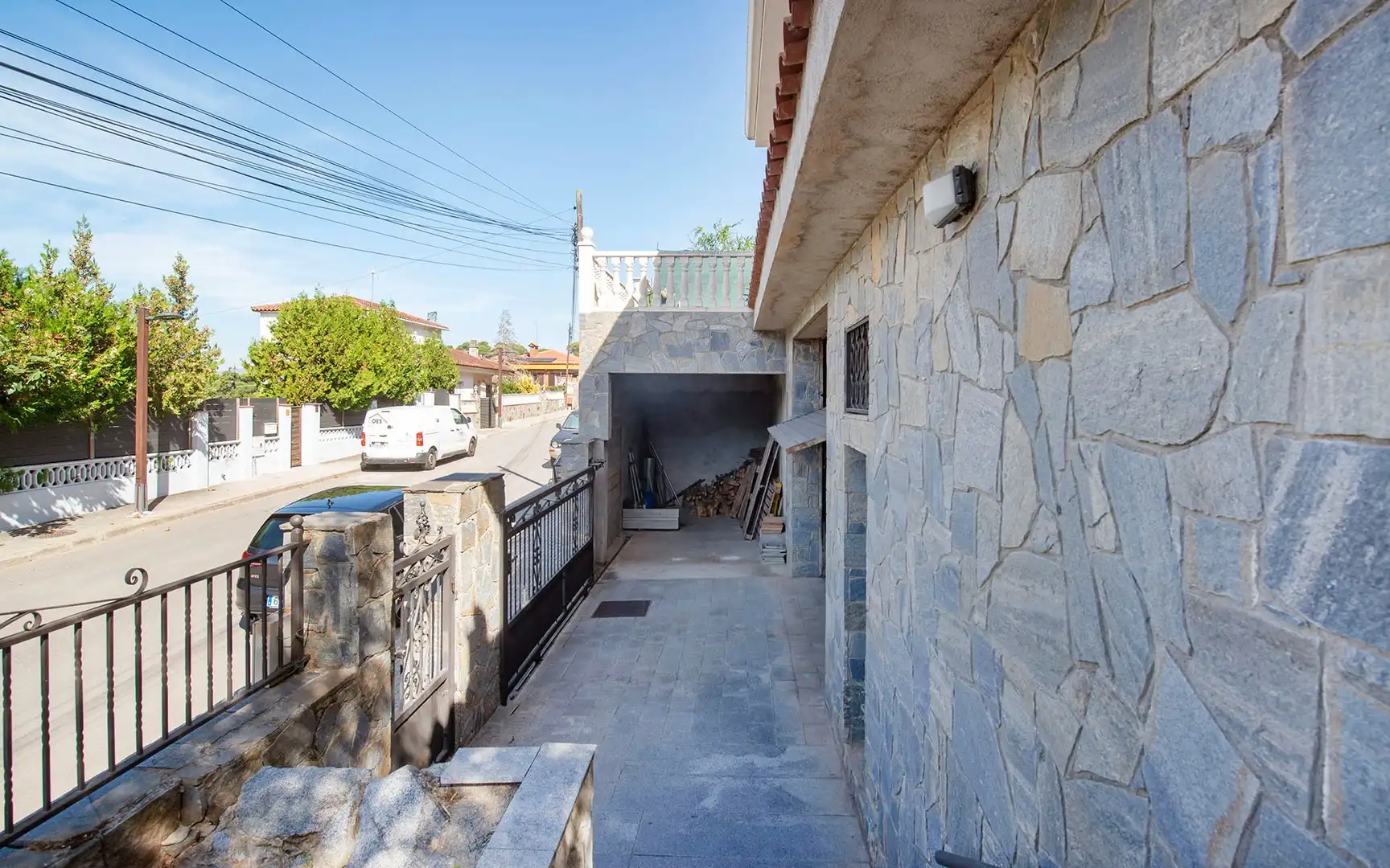 Vista exterior de Casa o chalet en venta en Sant Fost de Campsentelles, Barcelona