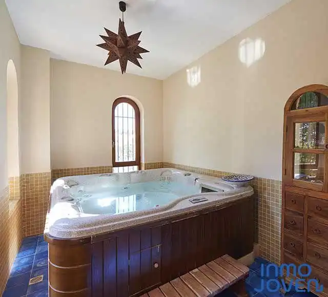 Baño de Casa o chalet en venta en Mutxamel con Jardín privado, Terraza y Piscina