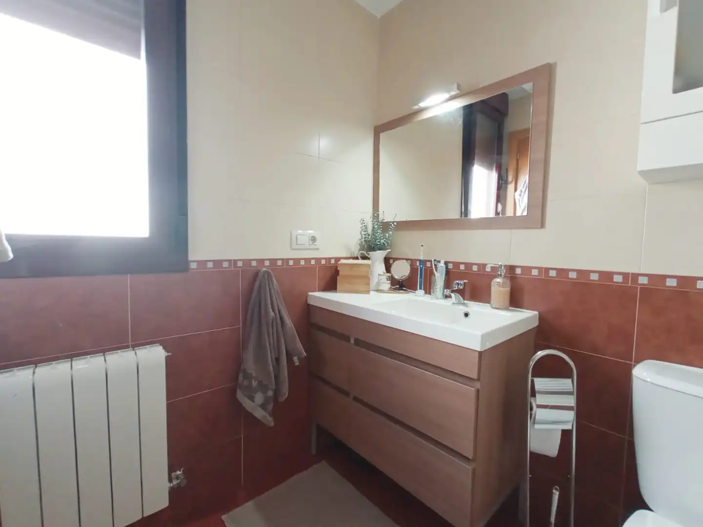Bany de Pis en venda en Burgos amb Calefacció, Parquet i Traster