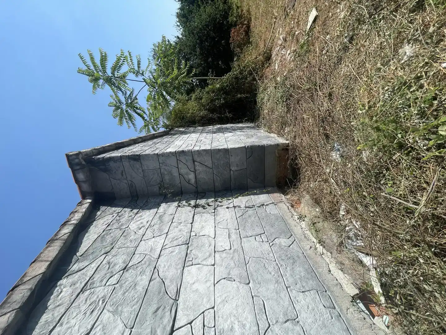 Houses for sale in Ourense Capital   with Private garden