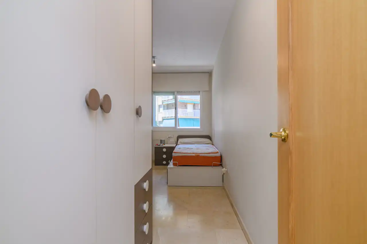 Schlafzimmer von Wohnung zum Verkauf in Gavà mit Klimaanlage, Heizung und Balkon