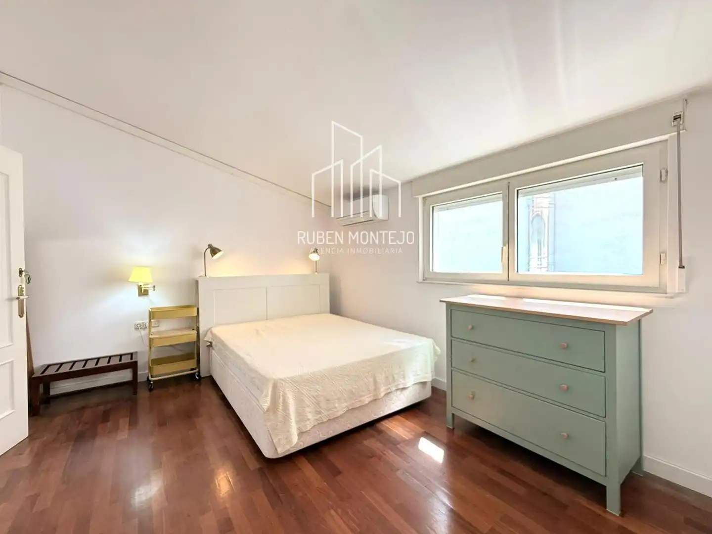 Bedroom of Attic for rent in Salamanca  with Air Conditioner, Heating and Terrace