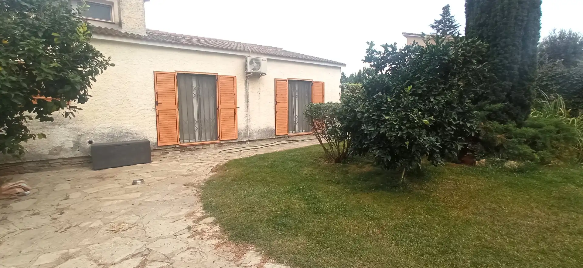 Vista exterior de Casa o chalet en venta en La Pobla de Claramunt con Aire acondicionado, Calefacción y Jardín privado