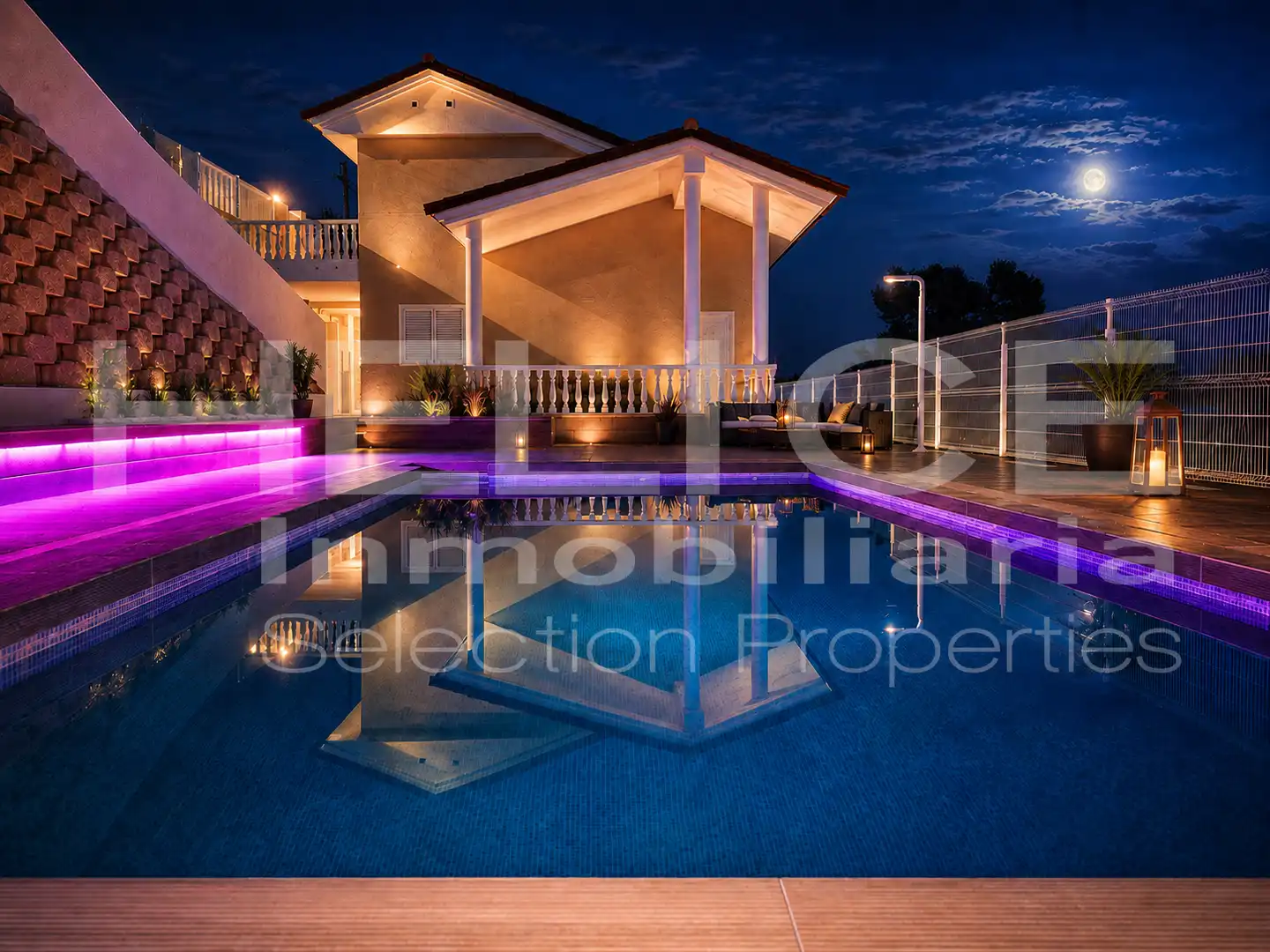 Swimming pool of Houses for sale in Torrent  with Air Conditioner, Heating and Private garden