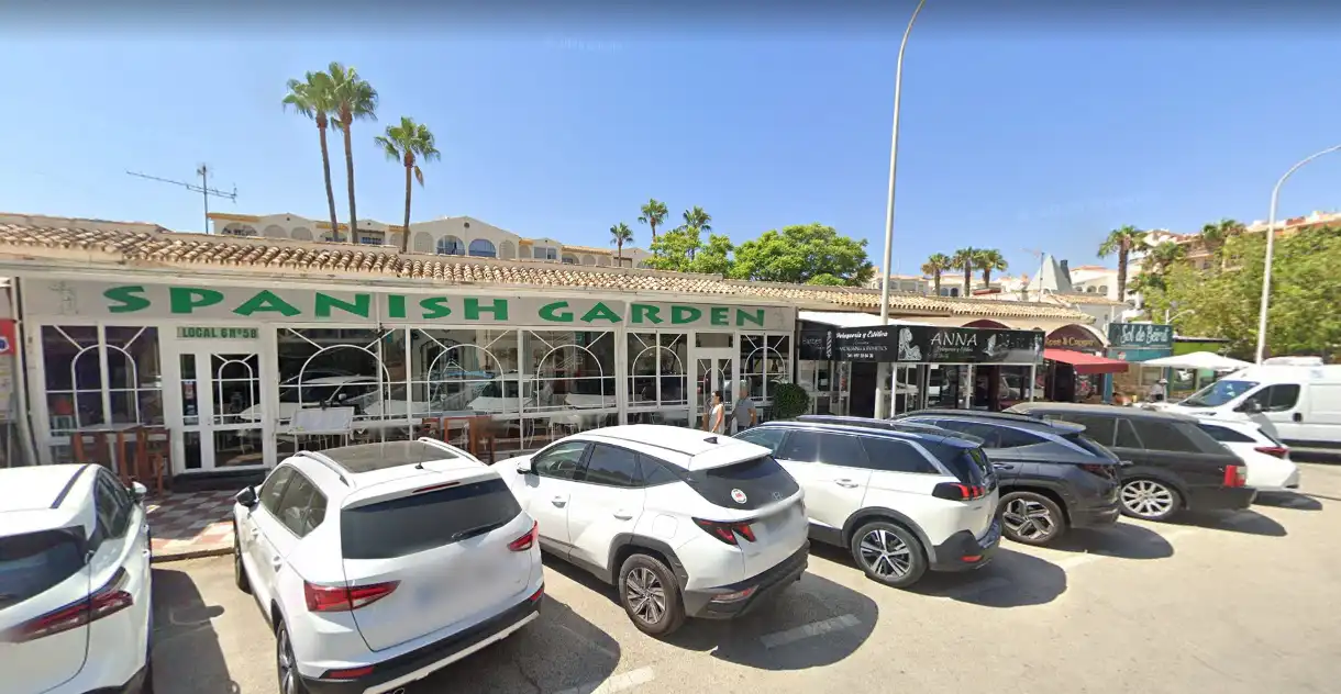 Local comercial en venda a Calle Salvador Allende 58