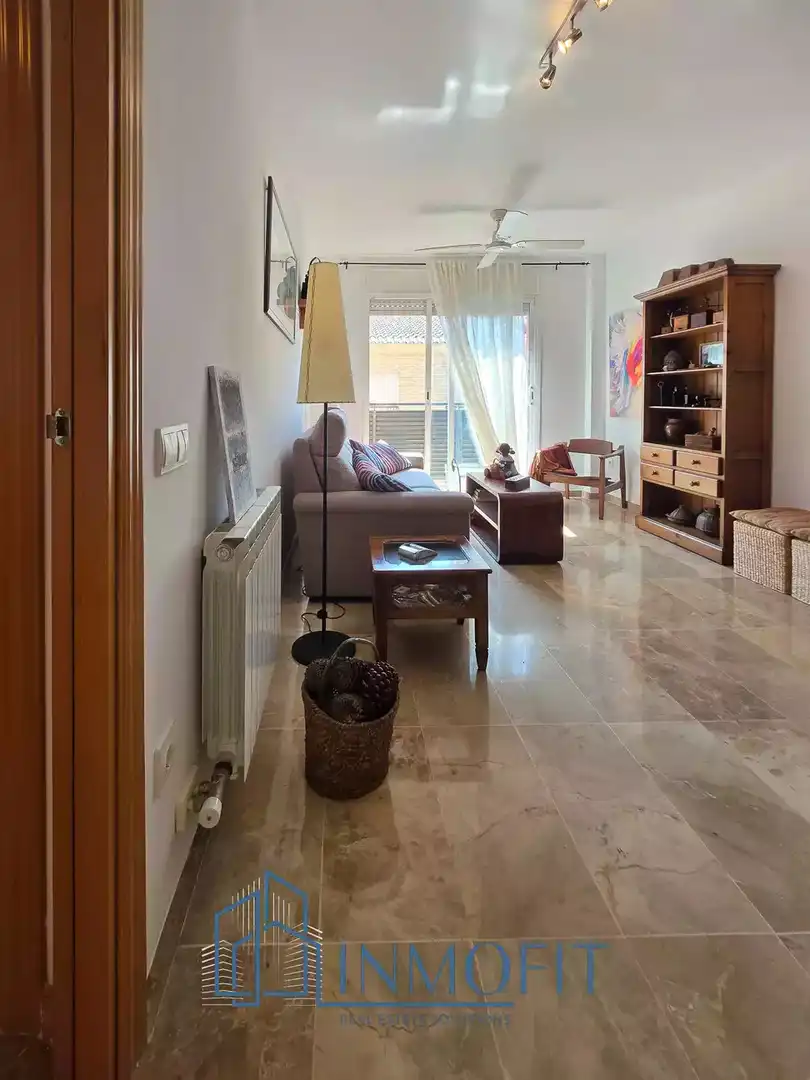 Flat with terrace for sale in C/ Vaticá, imagen 8