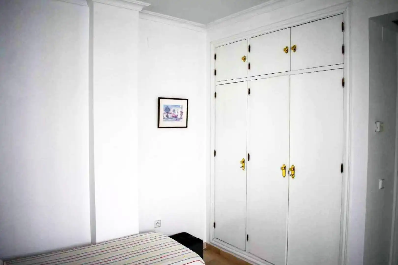 Habitación de Piso de alquiler en Huelva con Aire acondicionado y Amueblado