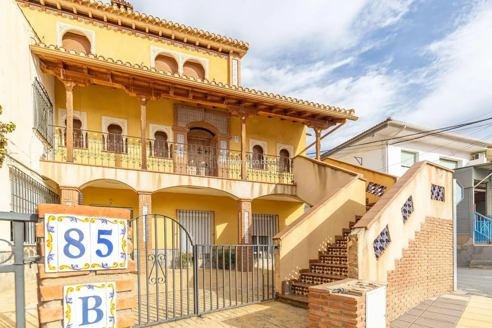 Casa adosada en venda a Purullena