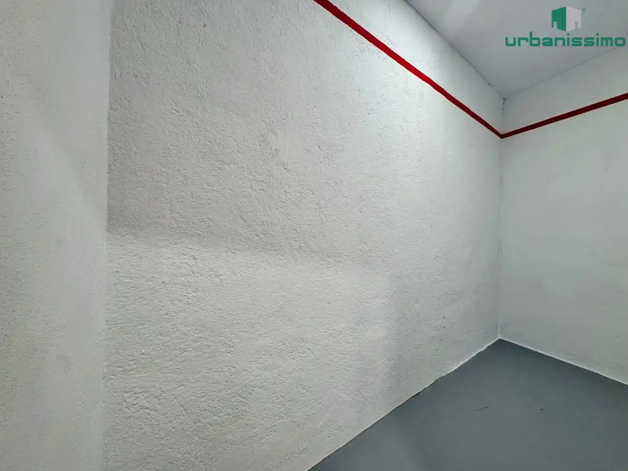 Storage room for sale in Madrid