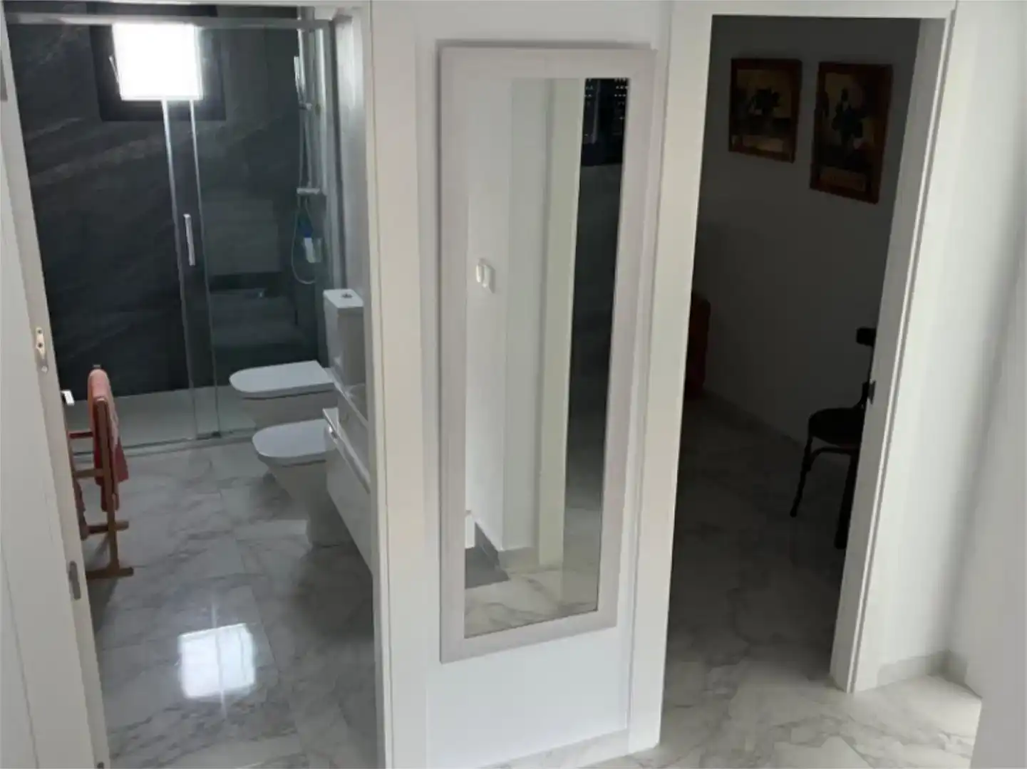 Bany de Casa adosada de lloguer en Cullera amb Aire condicionat, Piscina i Balcó