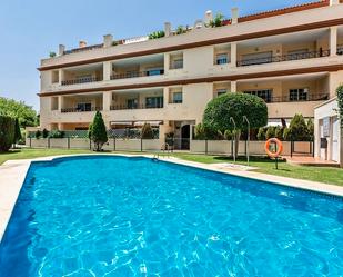 Swimming pool of Apartment for sale in Marbella  with Air Conditioner, Heating and Private garden