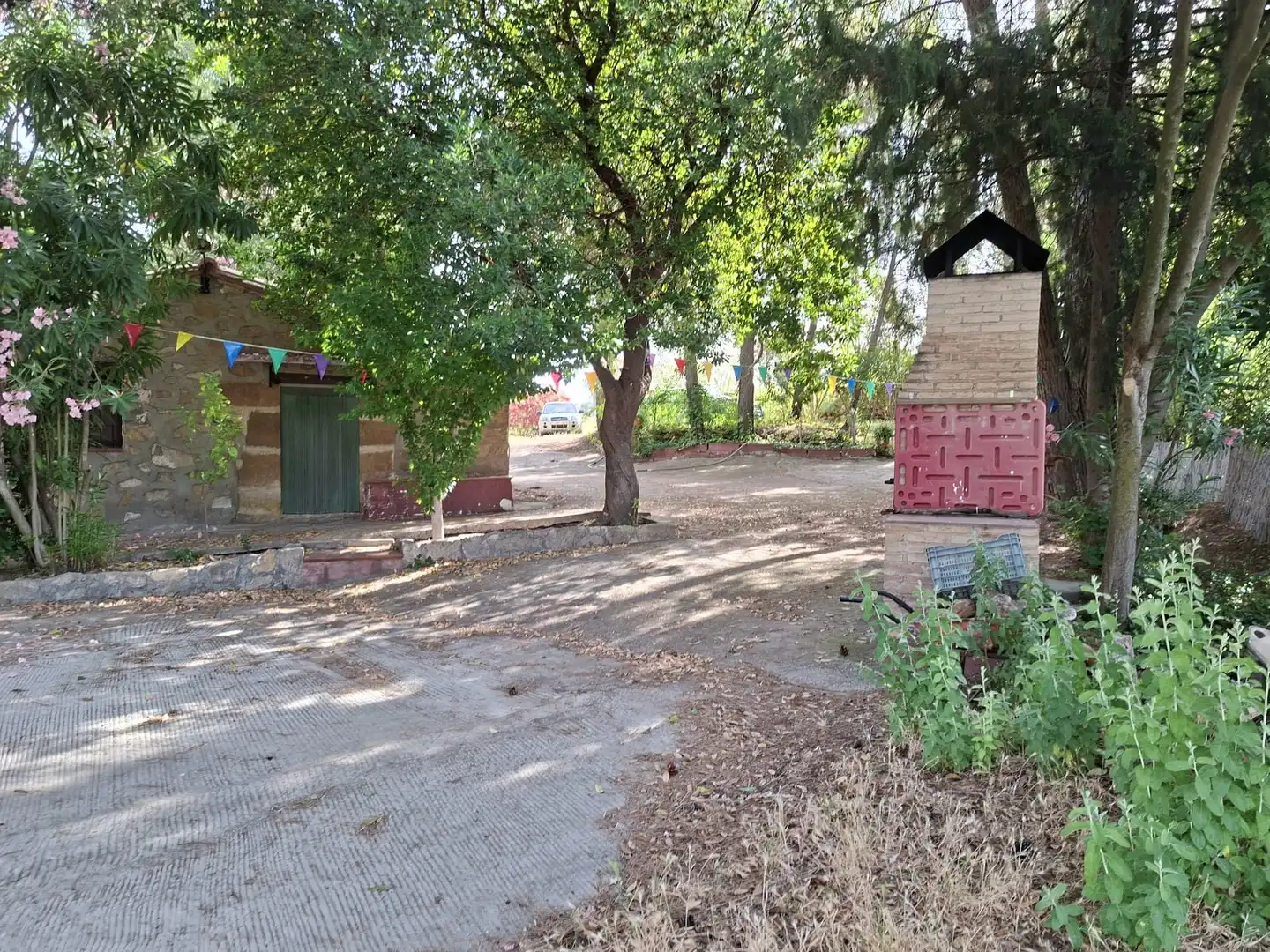 Country homes for sale in Caspe  with Private garden, Swimming Pool and Furnished
