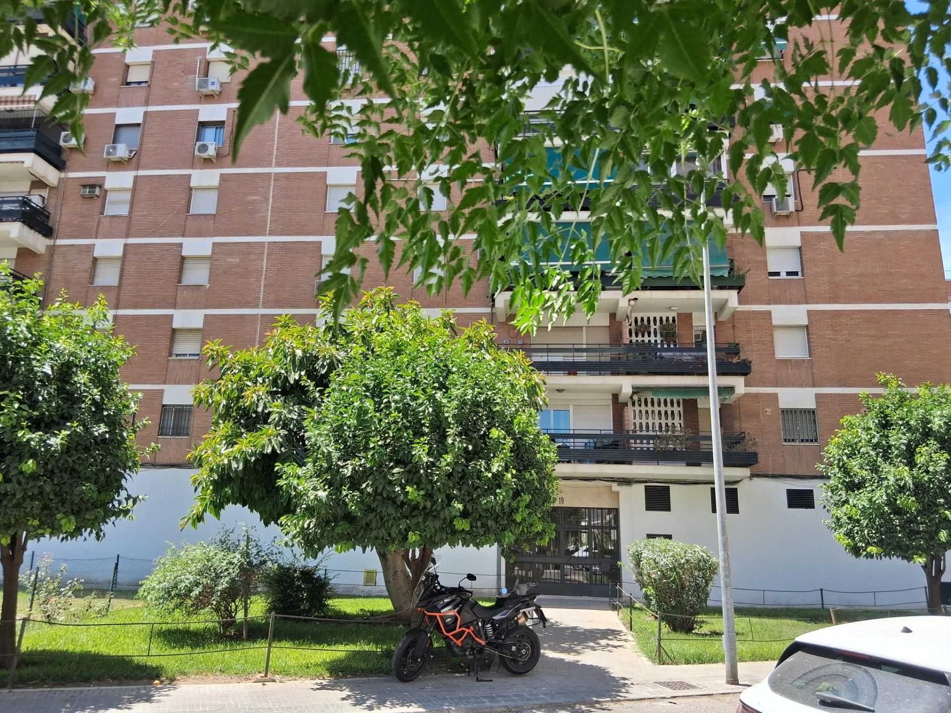 Vista exterior de Pis en venda en  Córdoba Capital amb Aire condicionat i Terrassa