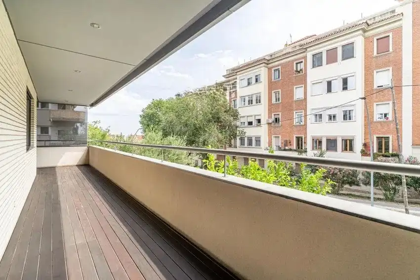 Terraza de Apartamento en venta en Barcelona con Aire acondicionado, Parquet y Terraza