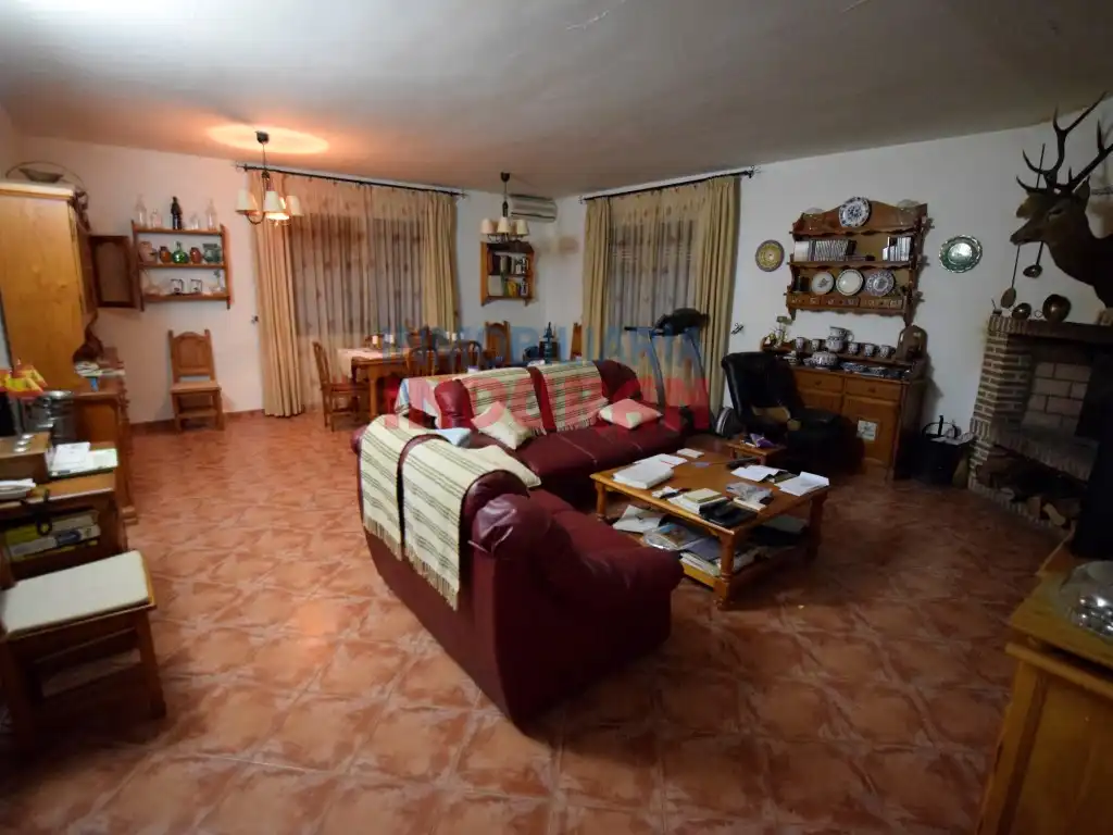 Sala de estar de Finca rústica en venta en Parrillas