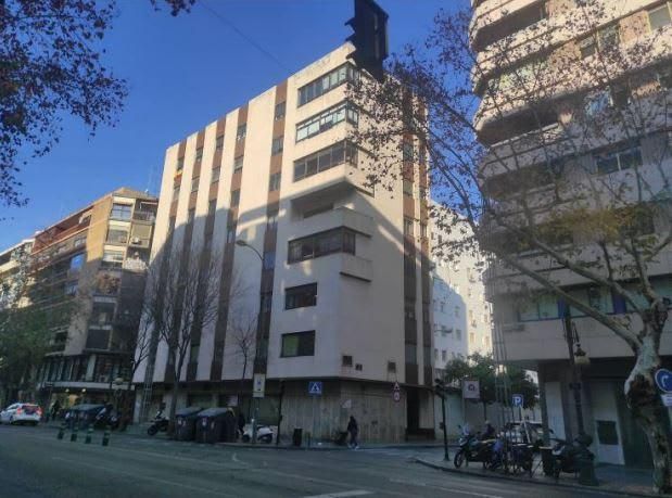 Geschaftsraum zur Miete in Ronda De Los Tejares, Zona Centro, Centro