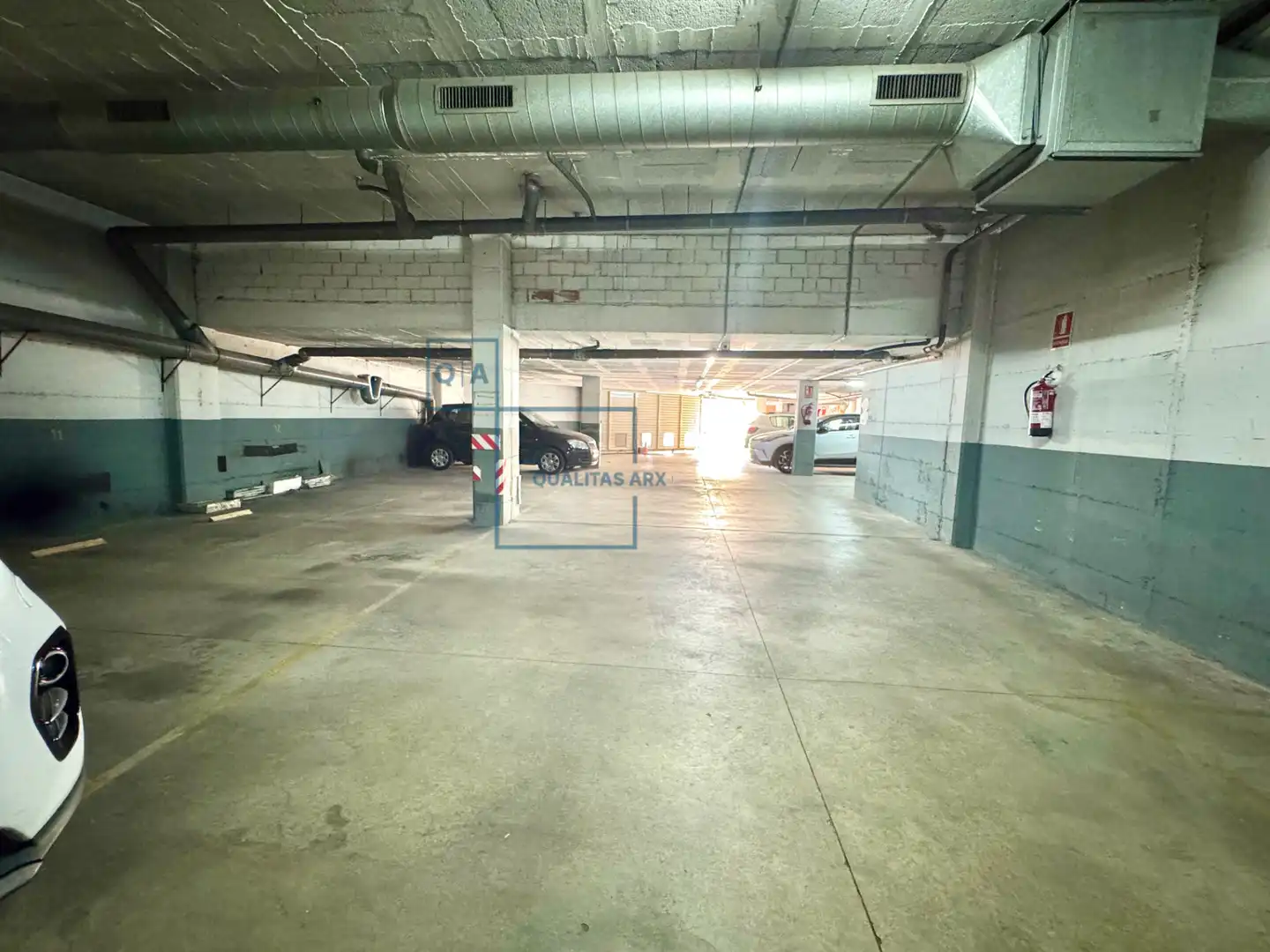 Parking de Piso en venta en Terrassa con Aire acondicionado, Calefacción y Amueblado
