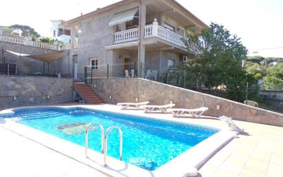 Swimming pool of House or chalet for sale in Maçanet de la Selva  with Private garden, Terrace and Swimming Pool