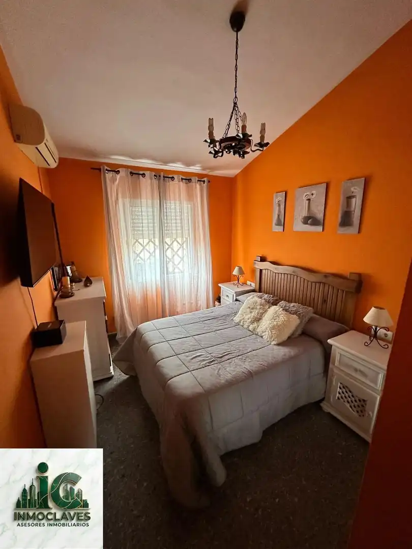 Bedroom of Detached homes for sale in Algeciras  with Private garden, Swimming Pool and Community pool