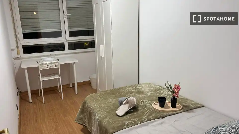 Room in Zofio