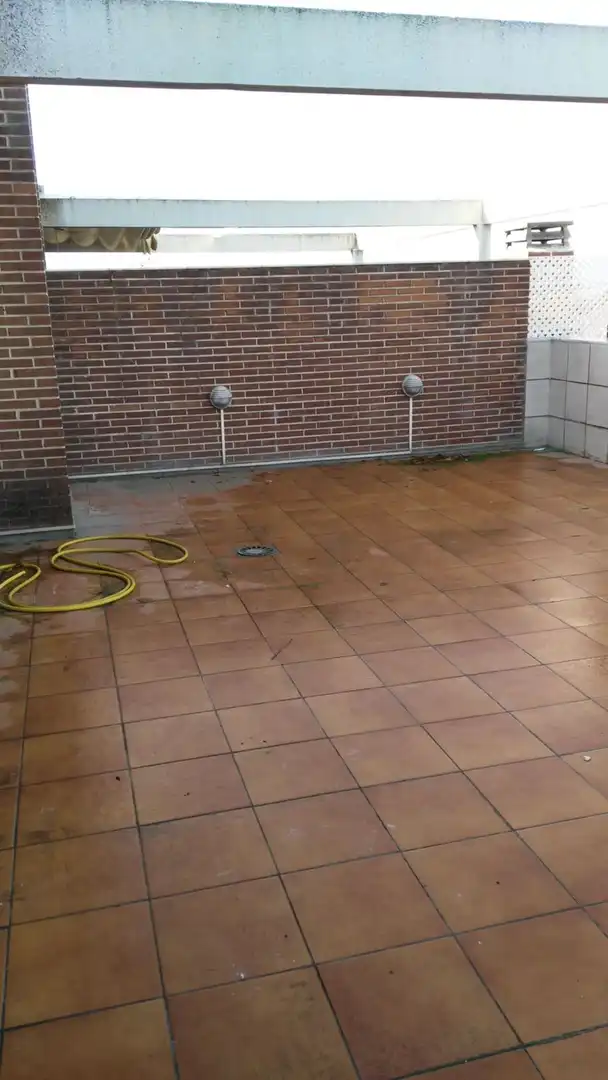 Terraza de Piso de alquiler en Pozuelo de Alarcón con Piscina