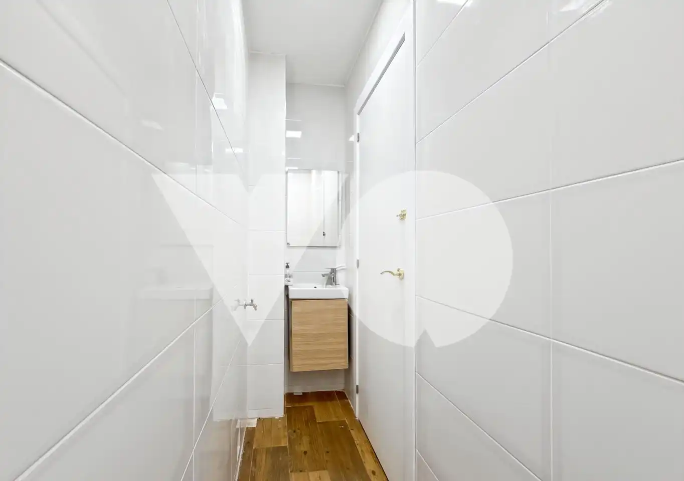 Baño de Local en venta en Madrid