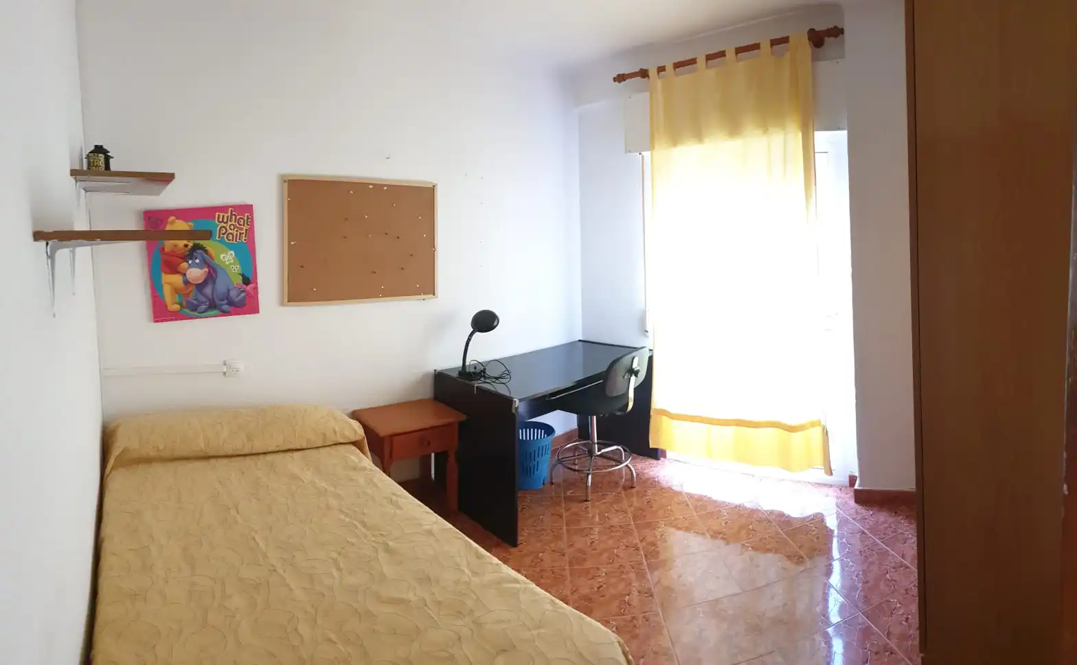 Piso de alquiler en Calle Fausto, El Torrejón - El Cerezo