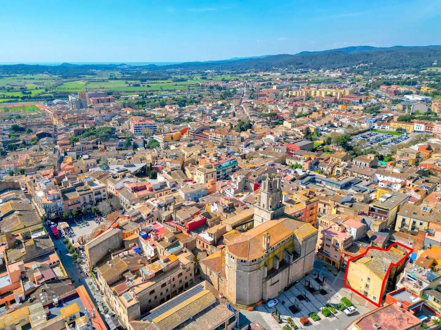 Vista exterior de Edifici en venda en Palafrugell