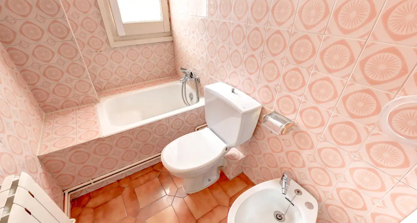 Bathroom of Flat for sale in Zaragoza  with Heating