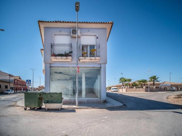 Local comercial en Venta en Jose Manuel Claver Valderas, 41 en La Puebla