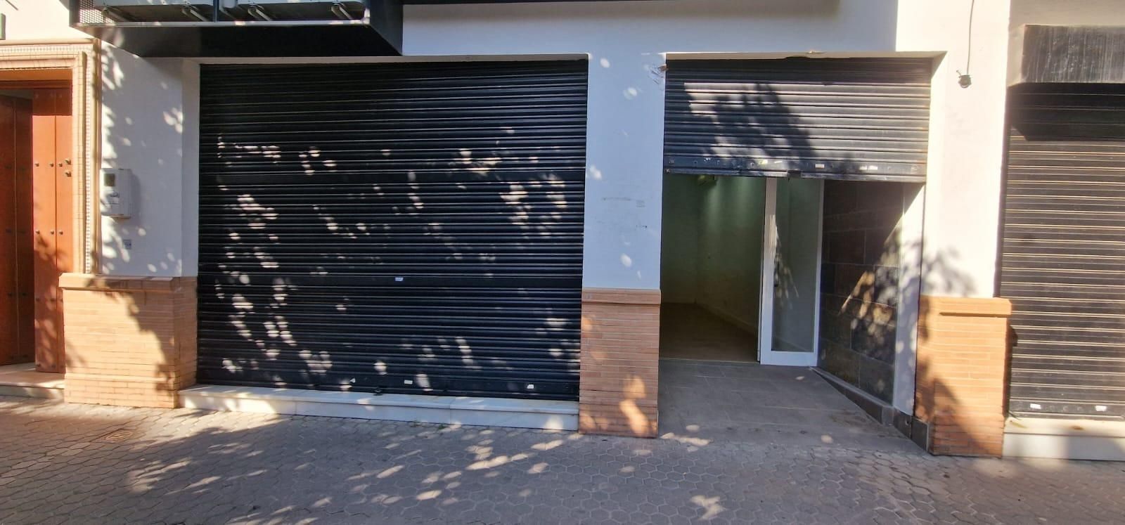 Premises to rent in  Sevilla Capital  with Air Conditioner