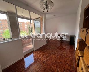 Flat to rent in Calle Valderrey, Valdezarza