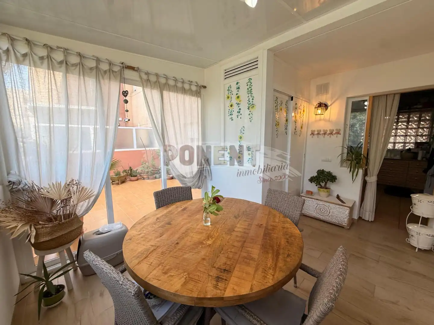 Esszimmer von Erdgeschoss zum Verkauf in Santa Eulària des Riu mit Klimaanlage, Terrasse und Abstellraum