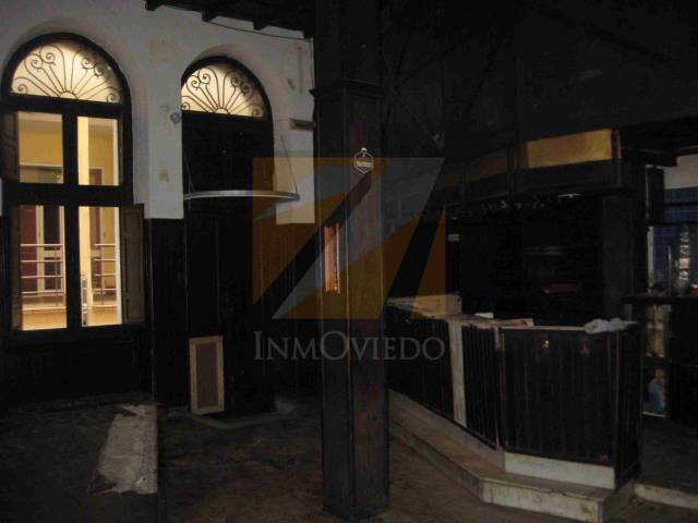 Local comercial en Alquiler en El Postigo