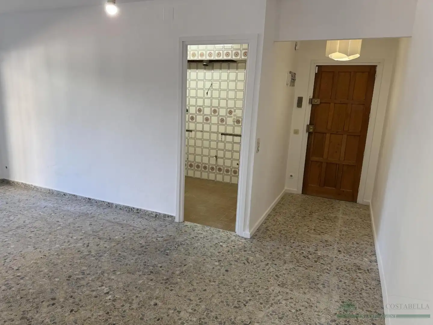 Wohnungen zum Verkauf in Castell d'Aro, Platja d'Aro i s'Agaró mit Terrasse, Alarm und Gemeinschaftspool