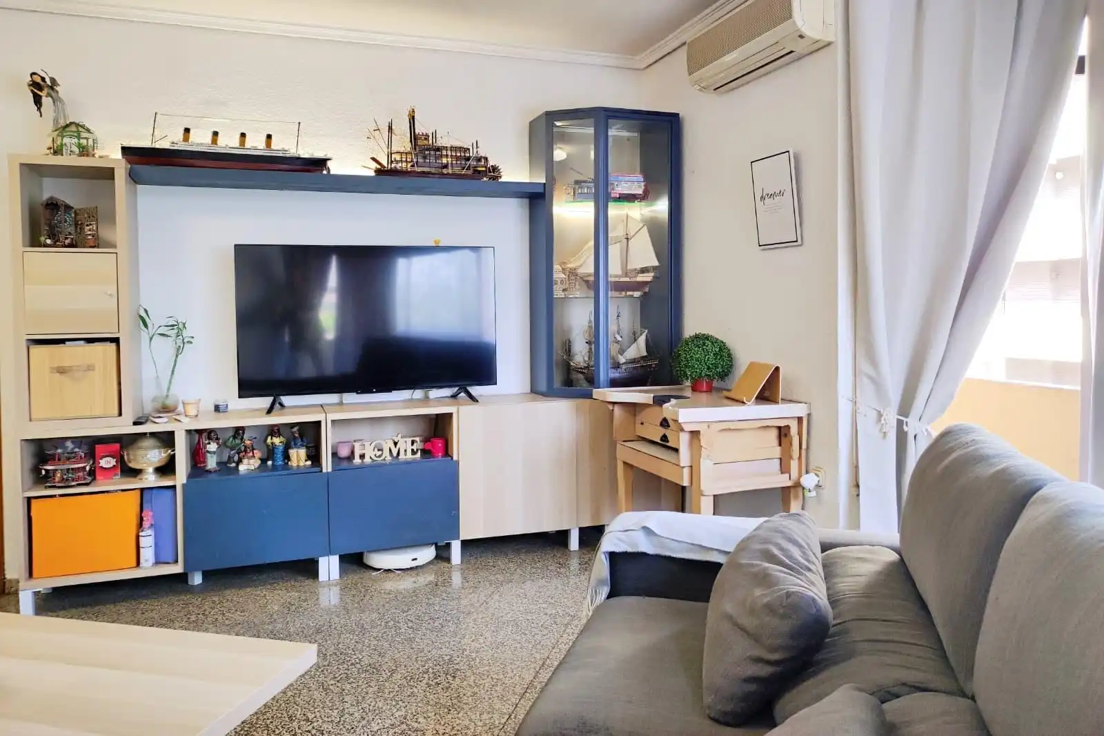 Wohnzimmer von Wohnung zum Verkauf in Valencia mit Klimaanlage, Heizung und Terrasse