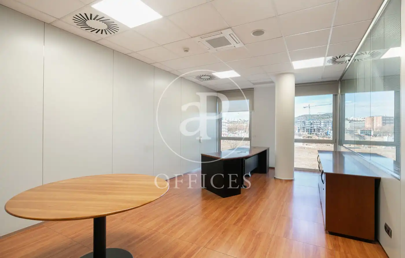 Office space with lift to rent in Carrer del Plom, imagen 32