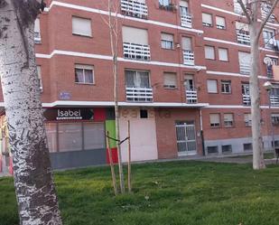 Vista exterior de Pis en venda en  Logroño amb Traster i Moblat